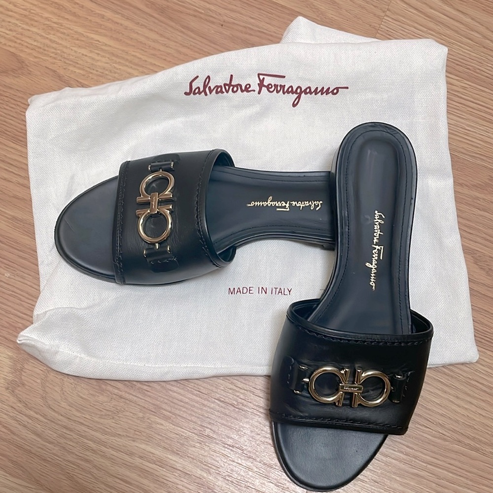 Salvatore Ferragamo Leather Rhodes Sandals